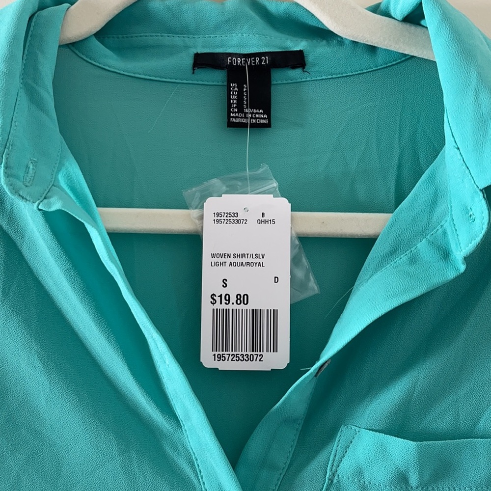 Forever 21 blue color-block blouse - NWT (Small) - Picture 2 of 7